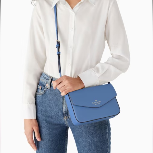 Kate Spade Sadie Envelope Crossbody Purse in Fresh Blueberry PERFECT CONDITION - Picture 2 of 4